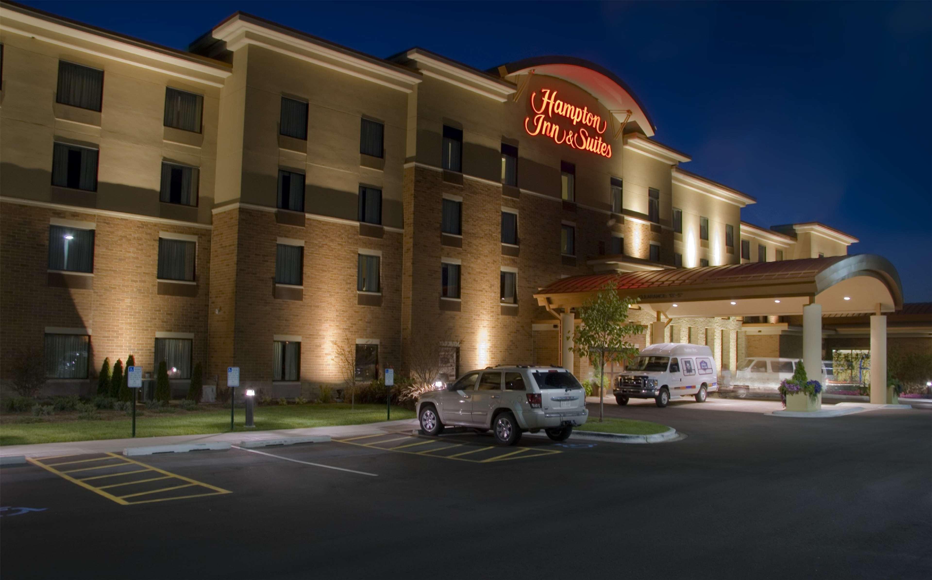 Hampton Inn & Suites Madison - West Exterior photo
